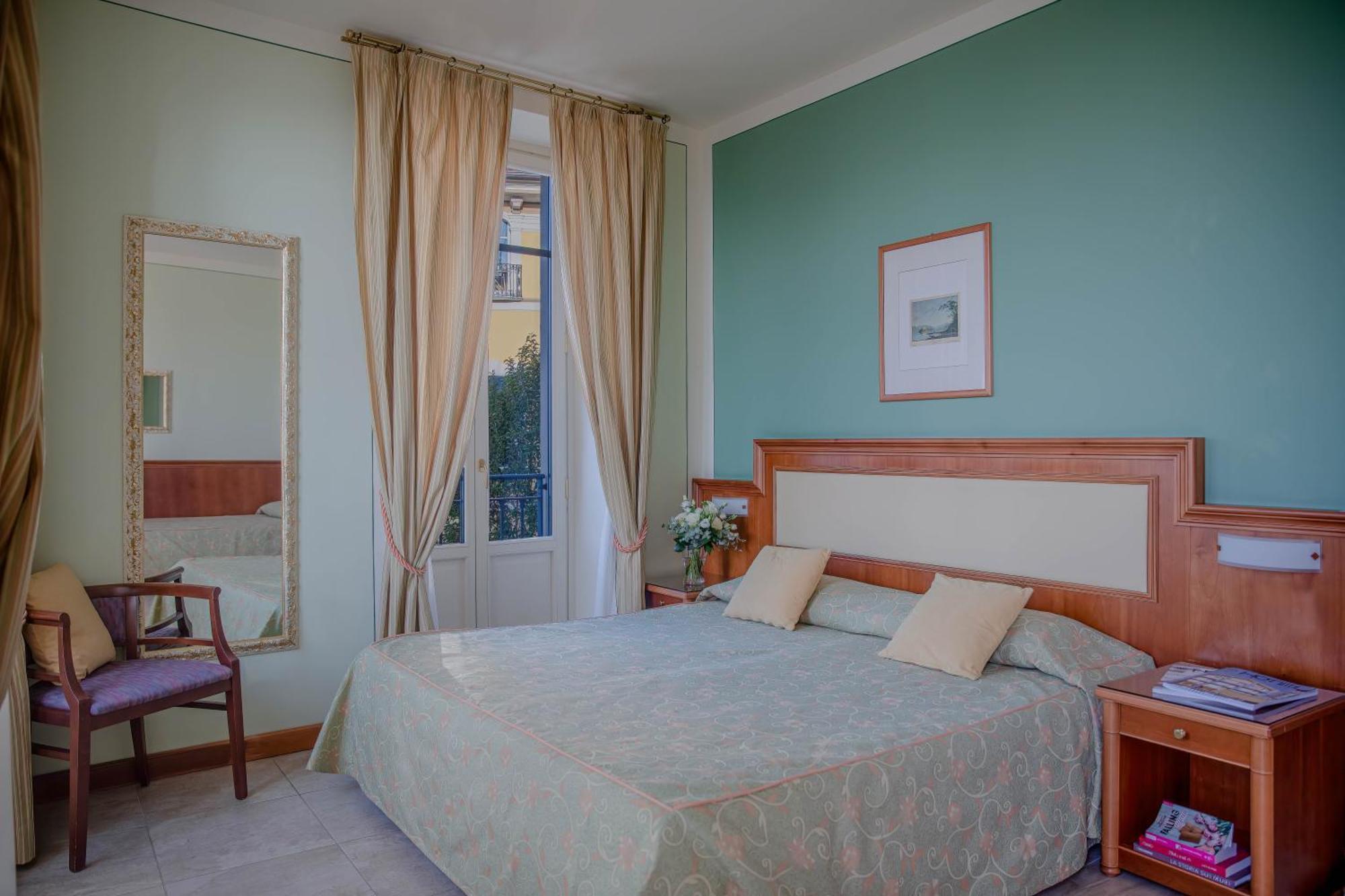 Hotel San Gottardo Verbania Esterno foto