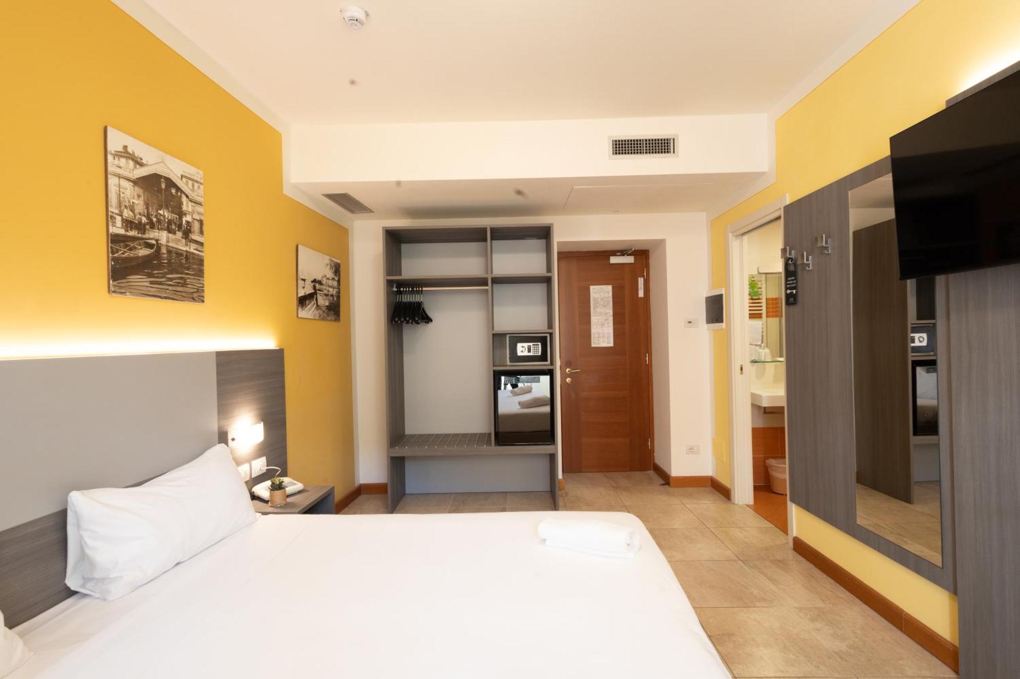 Hotel San Gottardo Verbania Esterno foto