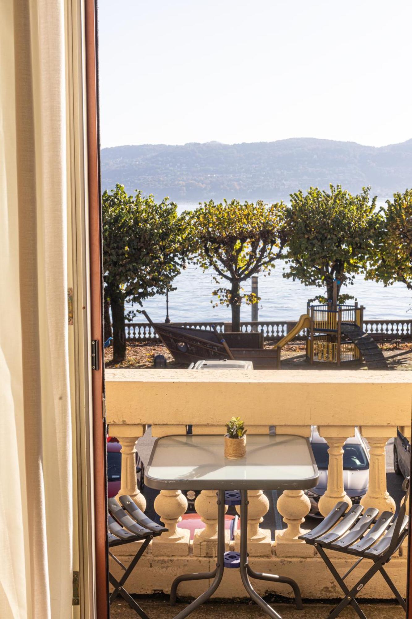 Hotel San Gottardo Verbania Esterno foto