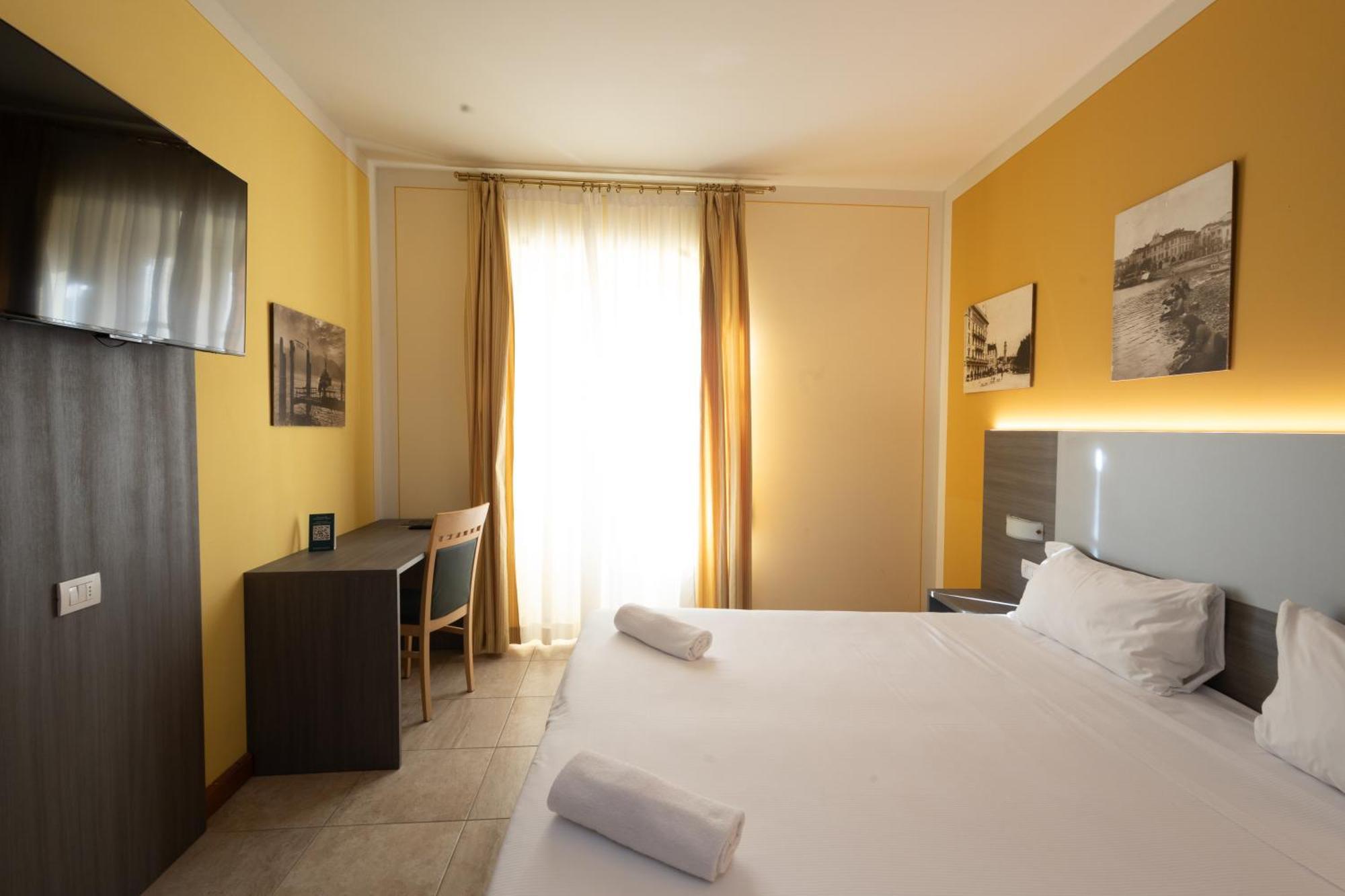 Hotel San Gottardo Verbania Esterno foto