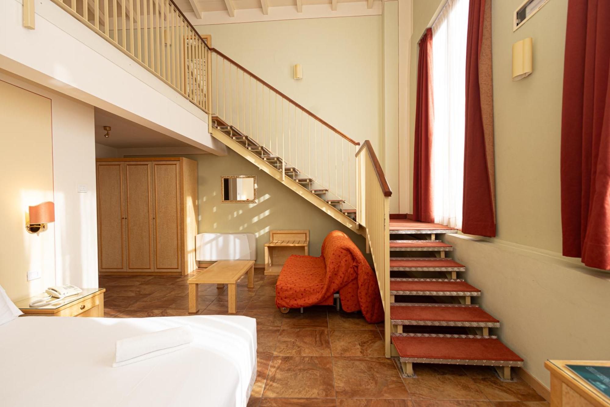Hotel San Gottardo Verbania Esterno foto