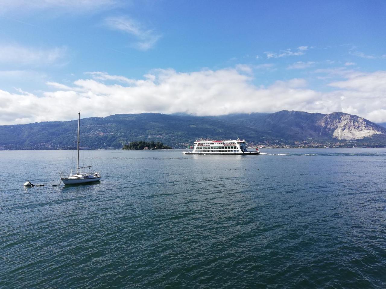 Hotel San Gottardo Verbania Esterno foto